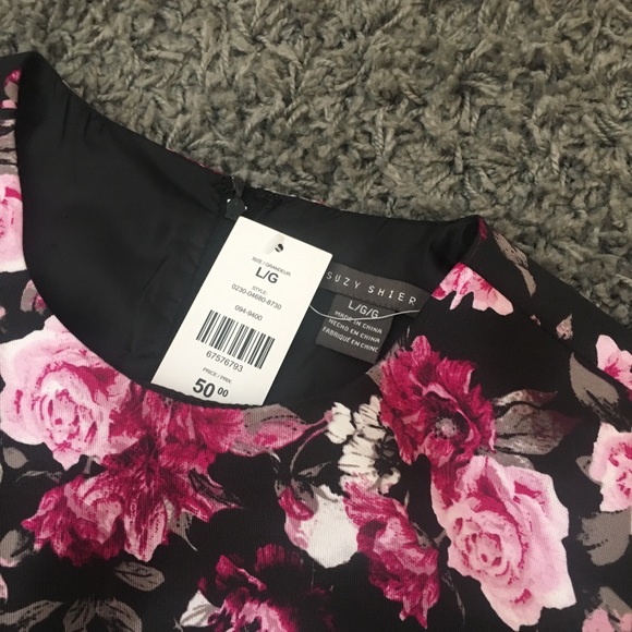 NWT Floral dress - Picture 2 of 4